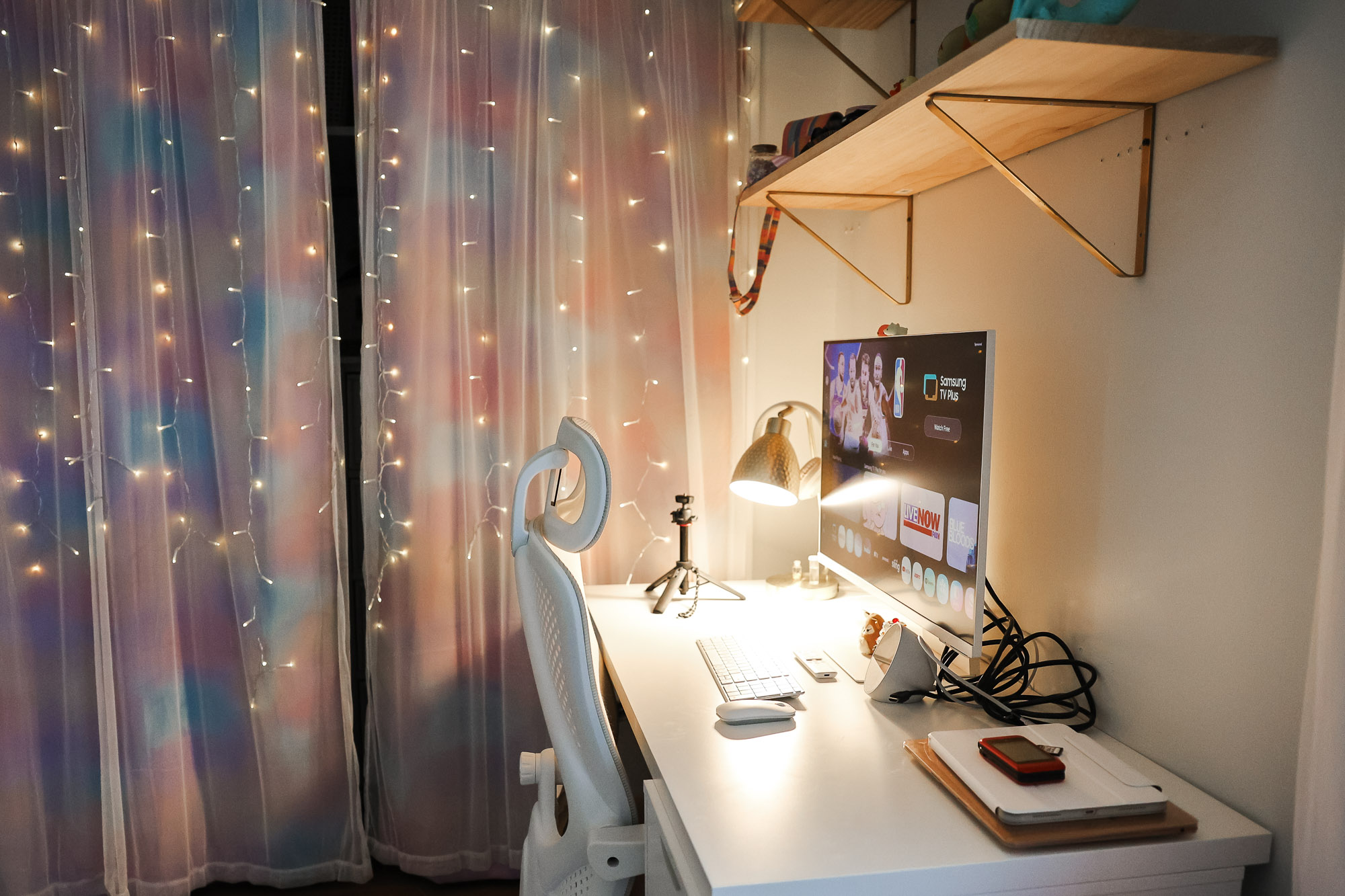 Preteen Bedroom Makeover: Updating My Daughter’s Room for Middle School
